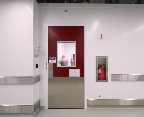 Insulation door - Clestra - for clean rooms / swing