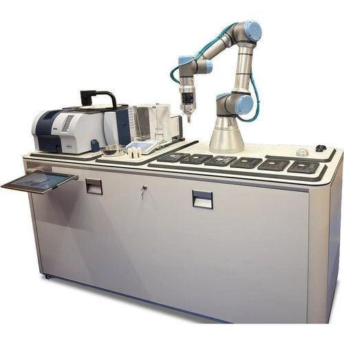 Quality control automation system - FLEX BENCH - Chemspeed Technologies AG - for the pharmaceutical industry / robotized