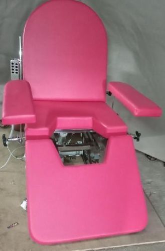 Gynecological examination chair - BIO-LINEAR - Baseline biomedical company - electric / reclining / Trendelenburg