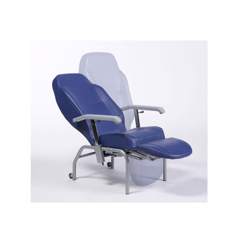 People with reduced mobility chair - Normandie - Vermeiren Medical Equipment - with armrests / on casters / with high backrest
