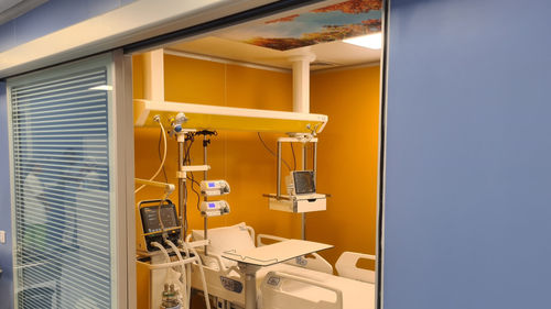 Free-standing medical pendant - Oki Cielo  - LM MEDICAL DIVISION - intensive care / fixed