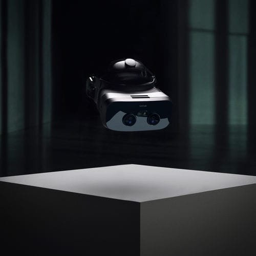 Immersive virtual reality headset - Varjo XR-3 - Varjo - for sedation