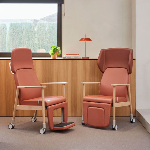 Healthcare facility armchair - CAL0052  - SENIORCARE - on casters