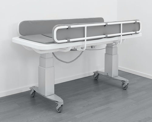 Height-adjustable shower trolley - 40-31406 - ROPOX