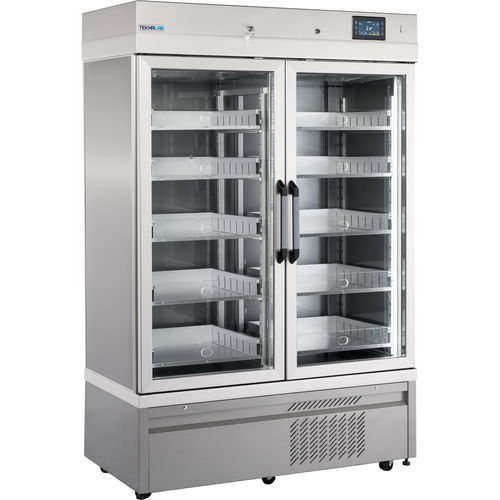 Blood bank refrigerator - 7100 NFP EMO - Teknaline Srl - upright / 2 doors / with glass door