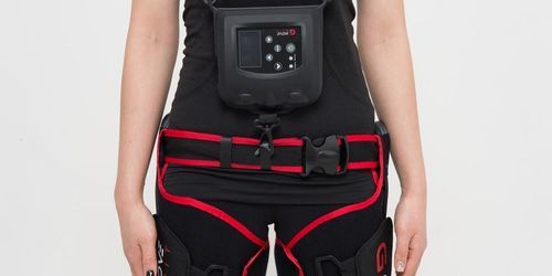 Dual-leg rehabilitation exoskeleton - G-Move Suit - Winback - gait / lower limbs mobility