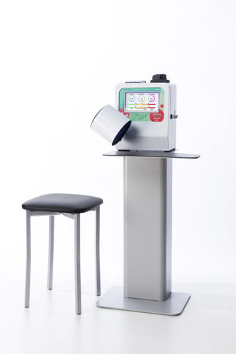 Automatic blood pressure monitor - Daviaracena - DAVI & CIA - floor-standing / with built-in cuff