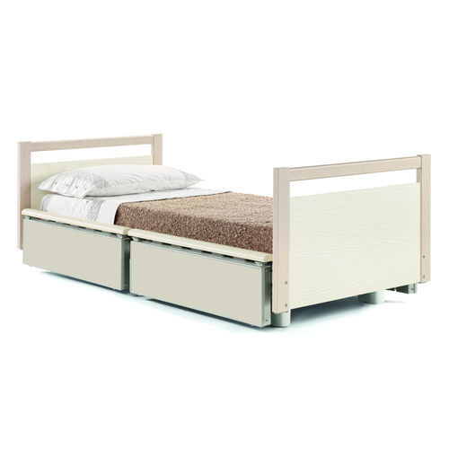 Emergency bed - Equo Trend - Malvestio - Furniture for healthcare facilities - electric / tilting / with locking wheels