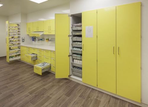 Storage cabinet - 8 series - Metallwarenfabrik Walter H. Becker  - warming / for instruments / hospital