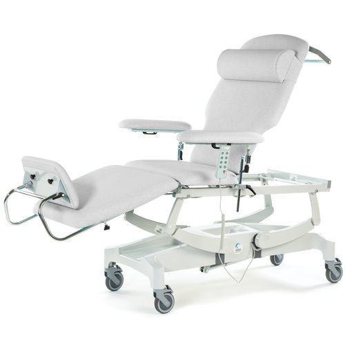 Electric dialysis chair - MG3490  - SEERS Medical - 3-section / on casters / Trendelenburg