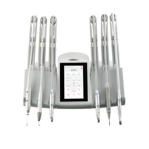 Wallmounted dental delivery system PACIFIC® AirelQuetin 6