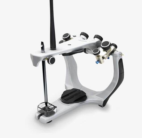 Semi-adjustable dental articulator - A7Plus-E - BIO-ART EQUIPAMENTOS ODONTOLÓGICOS - with magnetic mounting system / with dental facebow / aluminium