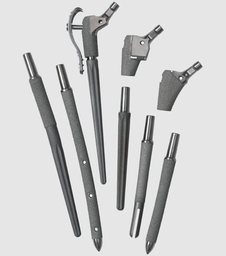 Revision femoral stem - Arcos® - Zimmer Biomet - cemented or non-cemented