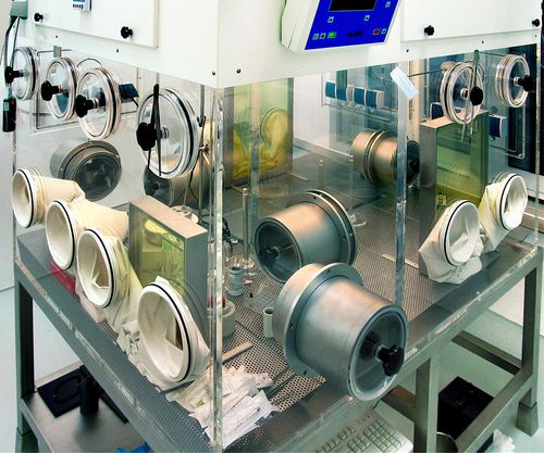 Transfer glove box - Beta box - Isotope Technologies Dresden  - dispensing / for radioisotope preparation / for radiopharmacy