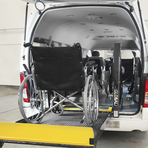 Van wheelchair accessible vehicle - smuhv - Paramed International - rear-entry