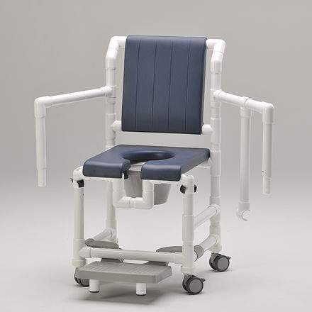 Shower chair with armrests - SCC 250 PPG SB 2ASA - RCN Medizin - on casters / with sliding footrest / with cutout seat