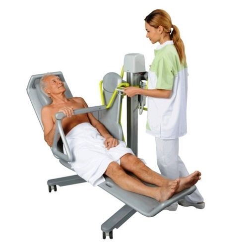 Shower seat on casters - Novum 2000 - SCEMED - with footrest / with cutout seat / with backrest