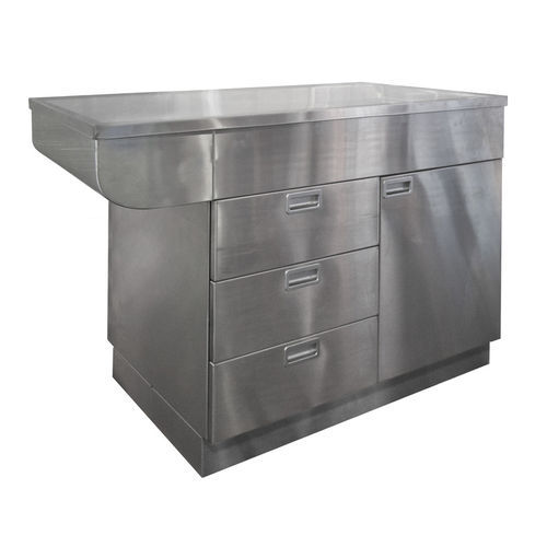 Treatment table - Shor-Line