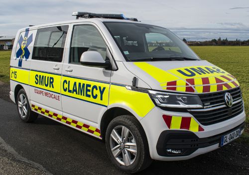 Transfer ambulance - VLM - Gruau - with ramp