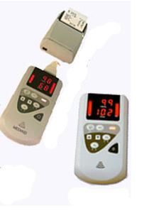 Hand-held pulse oximeter - 34 - Mediaid Inc. - medical / battery-powered / USB