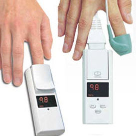 Fingertip pulse oximeter - 100 - Mediaid Inc. - compact / medical / battery-powered