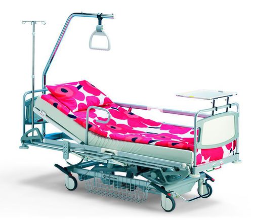 Hospital bed - Merivaara Carena - Lojer - manual / Trendelenburg / on casters