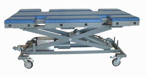 Electric veterinary operating table - Shank's Veterinary Equipment - hydraulic / for large animals / for pets