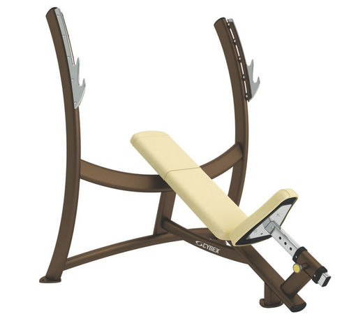 Inclined weight training bench - Free Weights - Cybex - with barbell rack