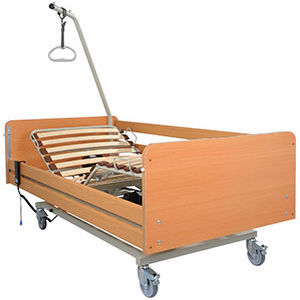 Medical bed - S4 - aks - Aktuelle Krankenpflege Systeme - home care / electric / height-adjustable