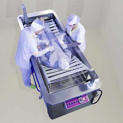 Burn victim medical bathtub - 4854.00 - FRANCE REVAL - electric / height-adjustable