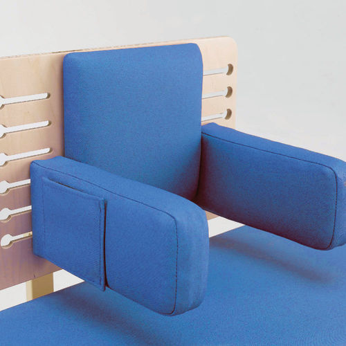 Adjustable backrest - adjustable backrest with pelvic guides - G and S Smirthwaite Ltd. 