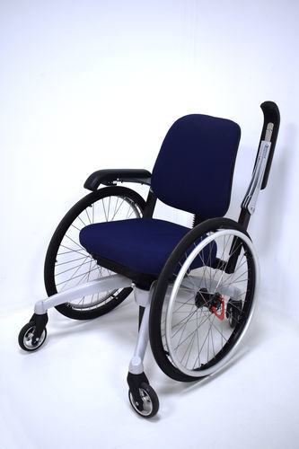 Adult office chair - LeTriple Wheels - Sowecare - pediatric / on casters / with armrests