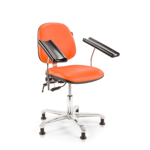 Phlebotomy examination chair - Vena®  - Score BV - hydraulic / height-adjustable / with adjustable backrest