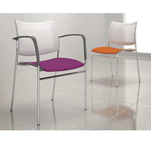 Waiting room chair - Mobi - Krug - dining room / with armrests / stackable