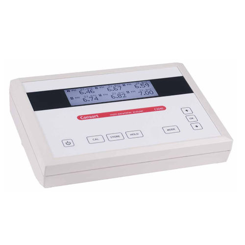 Laboratory multimeter C30 series Consort benchtop / digital