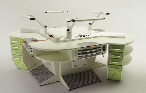 Dental laboratory workstation with footrest - Operativa 31  - CATO
