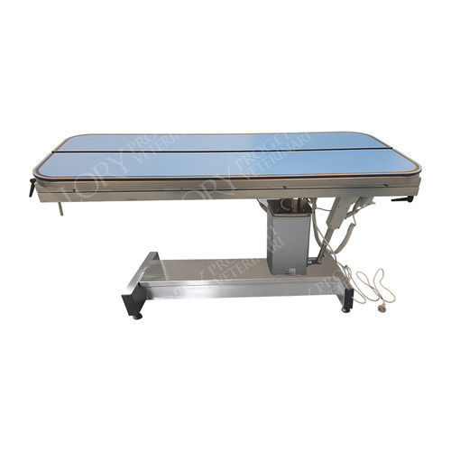 Electric veterinary operating table - Butterfly - Lory Progetti Veterinari srl - for large animals / variable height / V shaped pannel