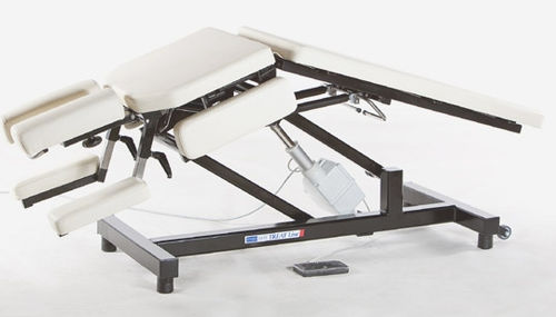 Physiotherapy examination table - Treat® 1 - Fysiotech - pneumatic / lifting / Trendelenburg