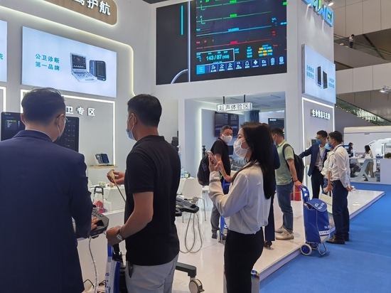 Dawei Stand in CMEF