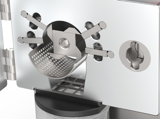 Look inside the Mini Cutting Mill – showing rotor with 4 straight cutting edges, fixed knives and sieve insert