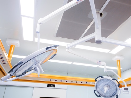 Core Technology Analysis and Selection Guide of LED Surgical Shadowless Lamp