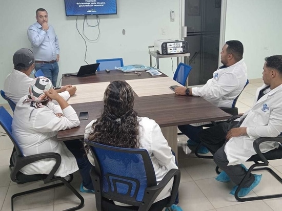 Presentation and training session in Panama