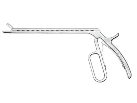 Knee Replacement Surgery! Shandong Liangyi's TKA-CW Surgical Instrument Set Makes Its Grand Debut