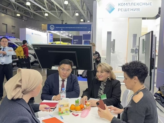 During the event, our Russian distributor actively supported on-site operations and collaborated with our team at the booth. We welcomed distributors and partners from Kazakhstan, Kyrgyzstan, Tajik...