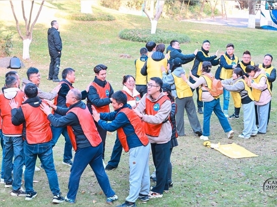Sales Department Outdoor Team Building Retreat