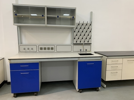 Solid Core Chemical-Resistant Laminate Panel: Structure, Performance & Application Guide
