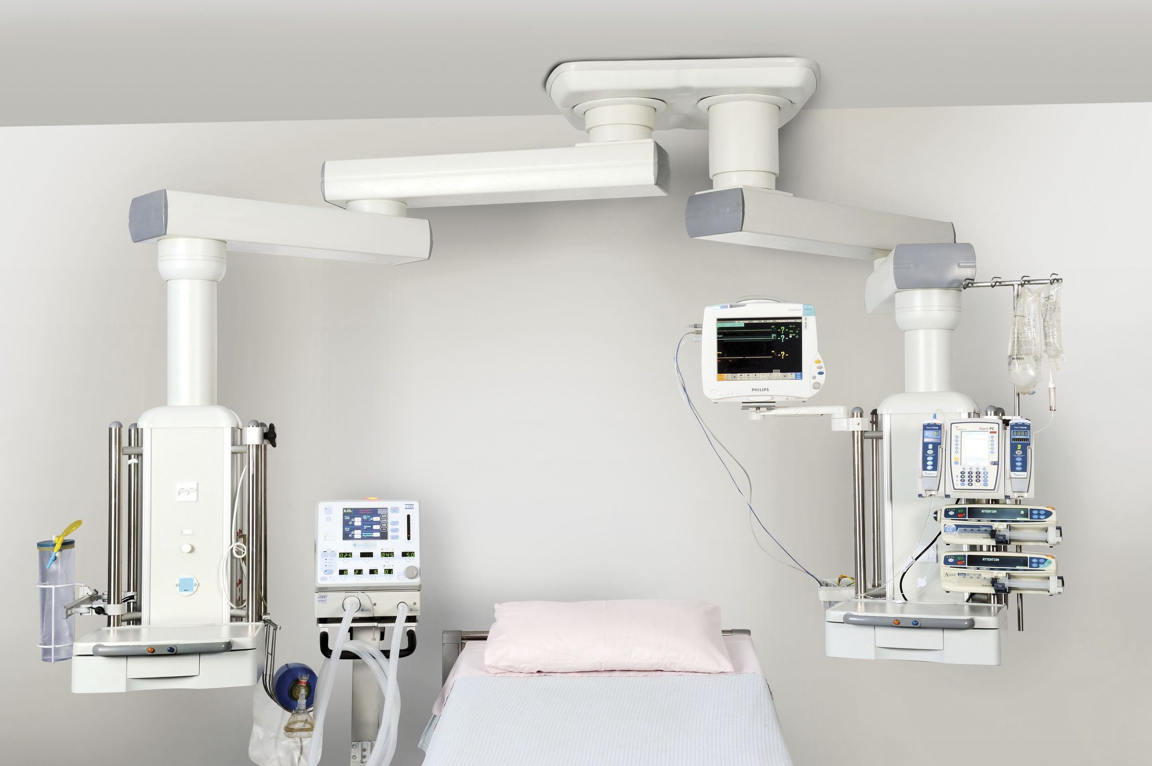 ダブル医療ペンダント HU6T22 Hutz Medical 天井取付け / 集中治療用 / 関節付き