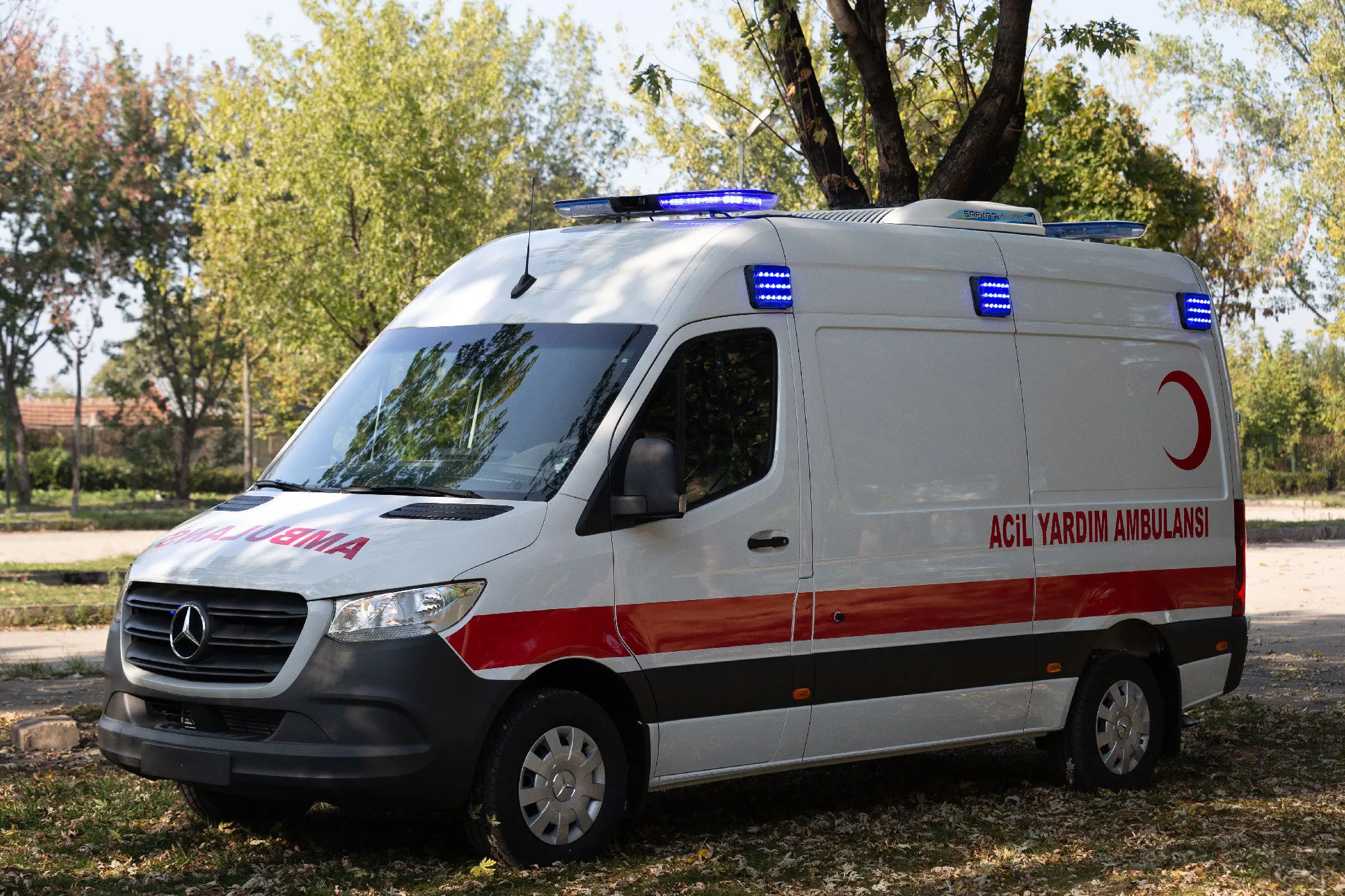 ワゴン車タイプ救急車 - KURTARAN AMBULANS - タイプB / 酸素療法付き