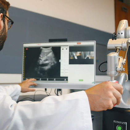 腹部超音波用遠隔エコグラフィー装置システム - ROSE - Sensing Future