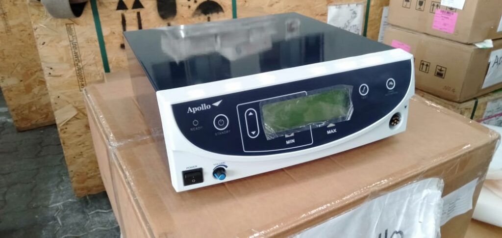 開腹・閉腹と付属器手術 : 基本手技の完全マスター 開腹・閉腹と